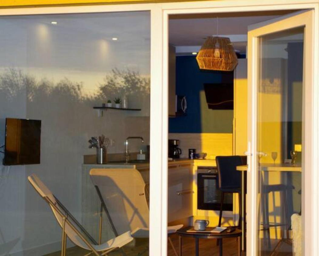 Le Charmant, Situe Dans La De Standing, Les Dunes Du Golf A Apartment Wimereux